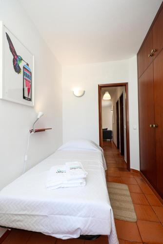 B49 - Postigo View Flat in Lagos