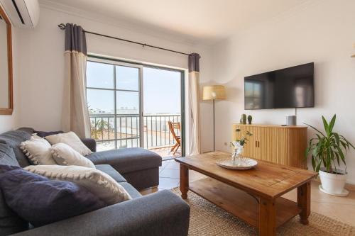 B73 - Luz Sun Holiday Apartment