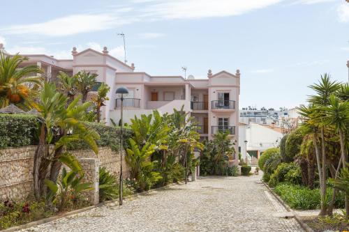B73 - Luz Sun Holiday Apartment
