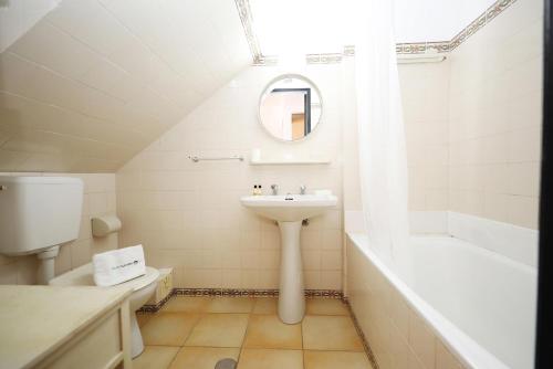B71 - Pipas House in Lagos
