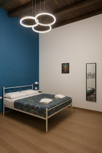 Yes I Know My Room - Foria