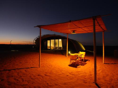 Příroda nedaleko luxury tent