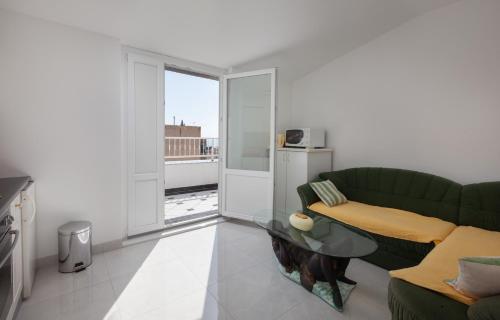 Χώρος καθιστικού στο Nykolas