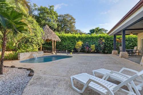 Piscina de la sau aproape de Roca Blanca -Private Pool- Near To Conchal & Flamingo Beach