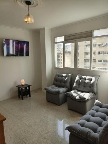 Lindo Apartamento 2 Habitaciones a 5 Minutos del Centro Comercial Sambil Candelaria en Caracas