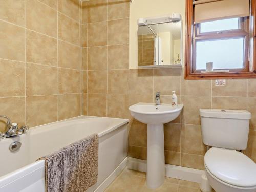 Ένα μπάνιο στο 3 Bed in Sutton on Derwent 93206