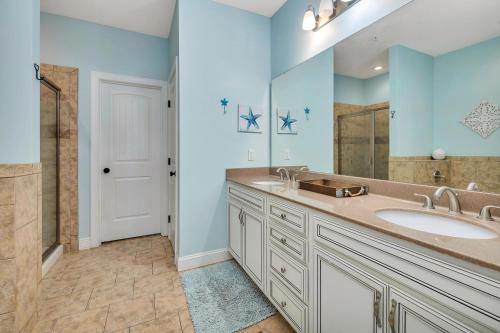 Koupelna v ubytování 106 Reserve Lane