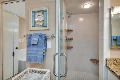 Phòng tắm tại Beach Club #408