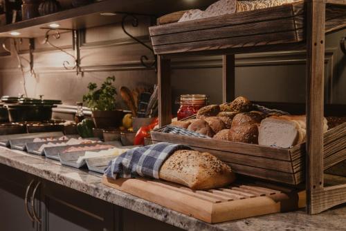 Jídlo v hotelu nebo okolí