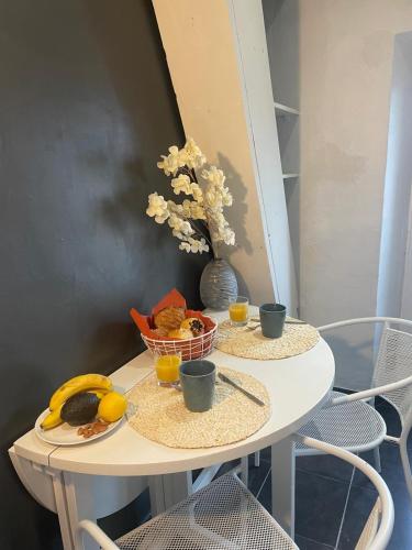 Le Week 5 min Palais 3 bedrooms WIFI
