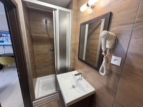 Koupelna v ubytování LAS PALMAS ROOMS