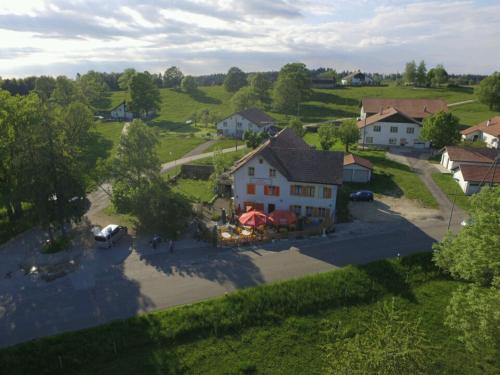 Galeriebild der Unterkunft La Légende in Les Bois