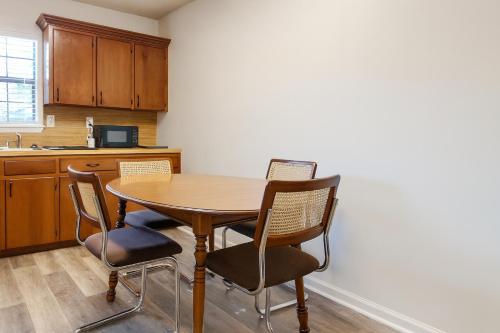 Kuchyň nebo kuchyňský kout v ubytování Grannies Cajun Chateau