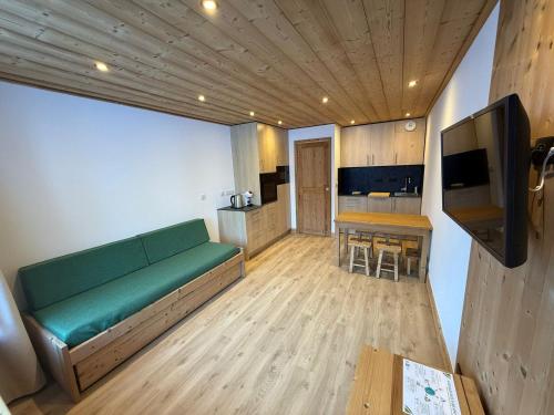 Tignes Val Claret : Studio 4 pers, Balcon Sud, Wifi Inclus