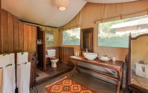 Fotografie z fotogalerie ubytování Entumoto Safari Camp - Masai Mara v destinaci Ololaimutiek