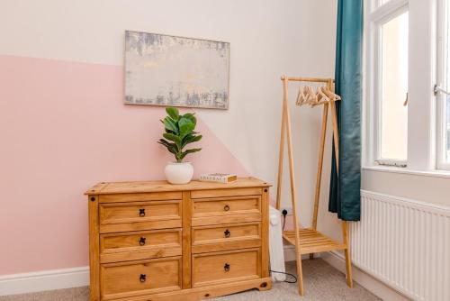 Seaview 3 bedroom Apartment Sleep 8 Guests photo 21