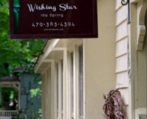 Bygningen som feriehuset ligger i