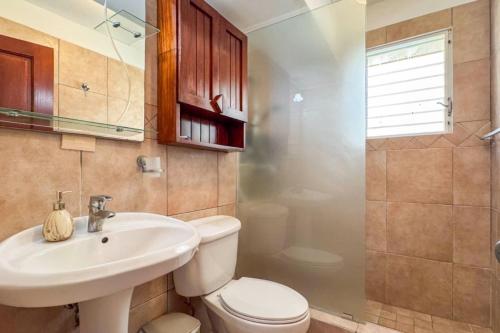 Et badeværelse på Renaissance Residence Cabarete