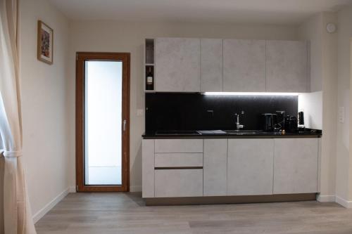 Golden Harmony Apartment in Zurich Oerlikon