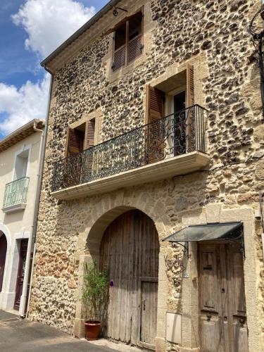 La Pomerolaise, Charmant appartement rénové dans une maison typique vigneronne