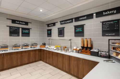 Еда / где поесть недалеко от отеля