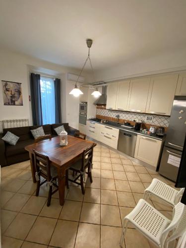Fortezza garden apartment