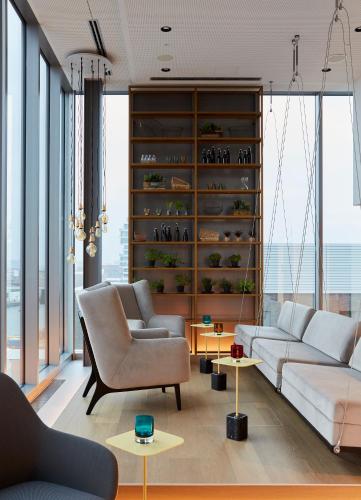 Hotel Indigo Berlin - East Side Gallery by IHG photo 75
