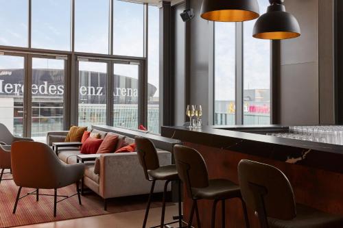Hotel Indigo Berlin - East Side Gallery by IHG photo 41