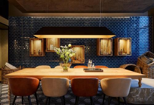 Hotel Indigo Berlin - East Side Gallery by IHG photo 52