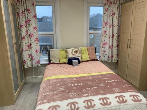 Gallery image of Modern Home Near Hospital & Station in Gillingham