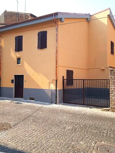 Bygningen som feriehuset ligger i