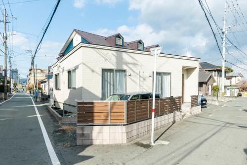 Mukae House