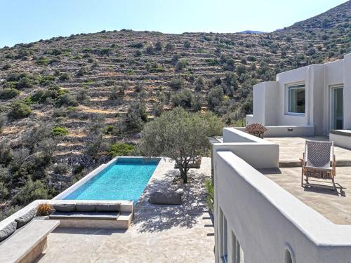 Villa Piperi - AllParos Villas for 4-6