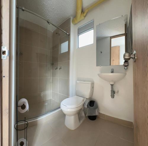 Ένα μπάνιο στο Apartamento Moderno en Apulo