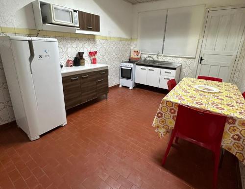 Kuchyň nebo kuchyňský kout v ubytování Casa no Centro Livramento - Rivera perto Freeshop