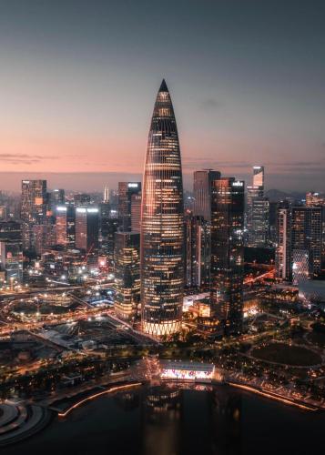 Nespecifikovaný výhled na destinaci Šen-čen nebo výhled na město při pohledu z hotelu