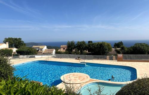 Studio L'Horizon Bleu Les Émeraudes Piscine, Parking Privée