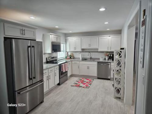 Køkken eller tekøkken på Heavenly Hideaway 2 Beach & Relax 3br