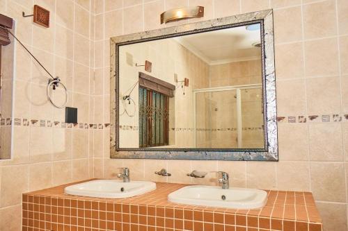 Et badeværelse på Mboma Lodge