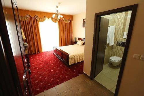 Vannituba majutusasutuses Pensiunea Genesa