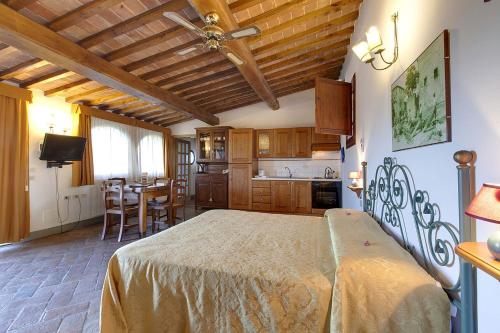 Η κουζίνα ή μικρή κουζίνα στο Agriturismo La Presura