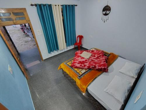 Postel nebo postele na pokoji v ubytování Brother,s In Mountains