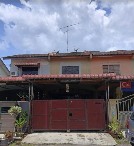 MKF Homestay, Taman Mutiara
