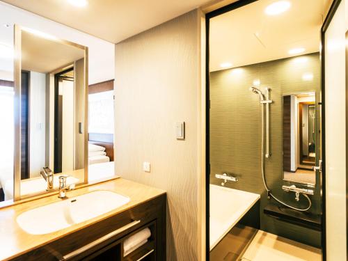 Richmond Hotel Premier Tokyo Schole — Bathroom