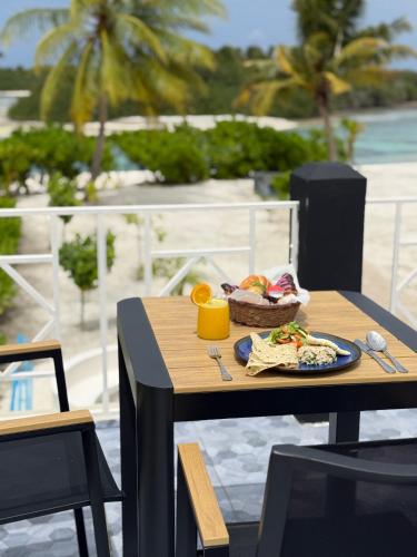 Jídlo v hotelu nebo okolí