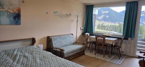 Nespecifikovaný výhled na hory nebo výhled na hory při pohledu z apartmánu