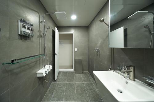 Et badeværelse på Khan 숙소