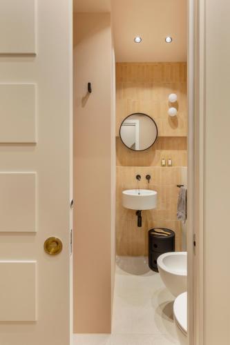 Bixio 12 - Porta Venezia - In the heart of the city