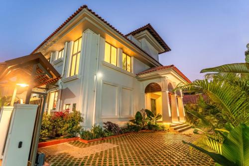 Το κτήριο όπου στεγάζεται  η βίλα