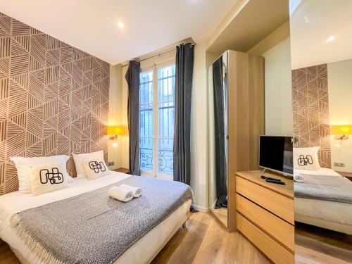 UrbanFlat 61 - 3 Bedrooms Apartment Center of Paris